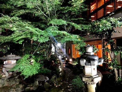 93BF31EB-AAC7-4534-BCE7-7C4235732187